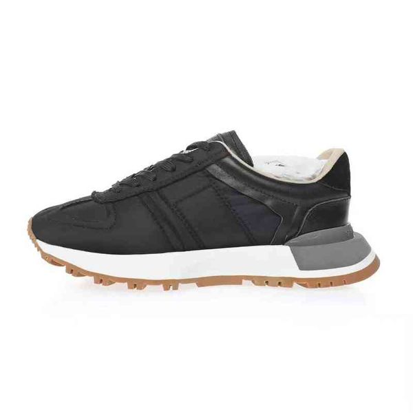 men's and women's original high-end walking shoes sports leisure fashion trend popular worldwide mm net red english training shoes, Black
men's and women's original high-end walking shoes sports leisure fashion trend popular worldwide mm net red english training shoes, Black
