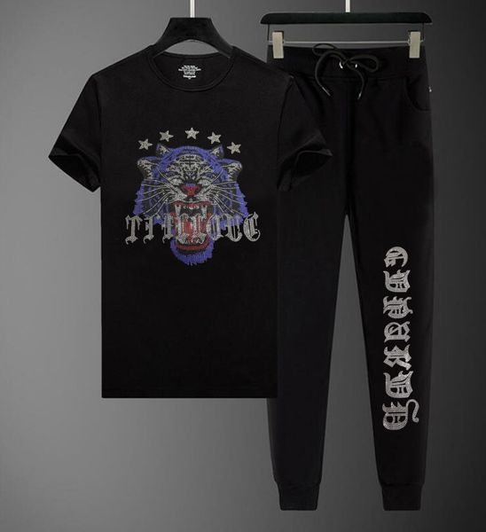 men's tracksuit japanese diamond stone outfit tshirt and pant streetwear brand suits, Gray
men's tracksuit japanese diamond stone outfit tshirt and pant streetwear brand suits, Gray