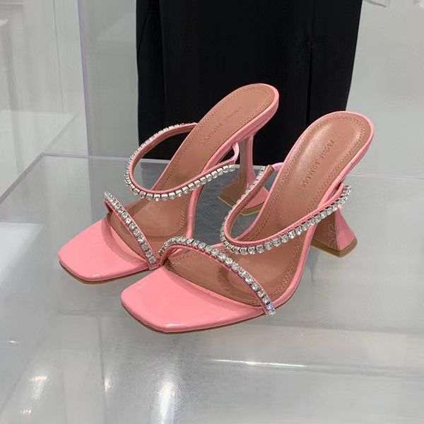 muaddi crystal embellished amina strap sandals 95mm heels heel for slipper mules shoes women summer luxury designer shoes sandal banquet 3ac, Black
muaddi crystal embellished amina strap sandals 95mm heels heel for slipper mules shoes women summer luxury designer shoes sandal banquet 3ac, Black