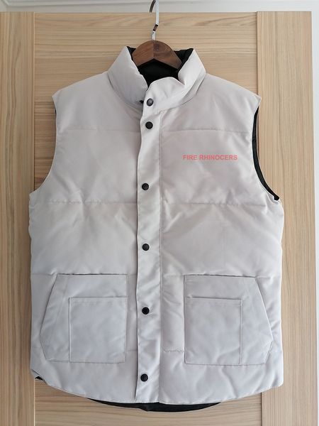 2021 brand new mens tyle real feather down winter fashion vest bodywarmer advanced windser waterproof fabric, Black;white
2021 brand new mens tyle real feather down winter fashion vest bodywarmer advanced windser waterproof fabric, Black;white