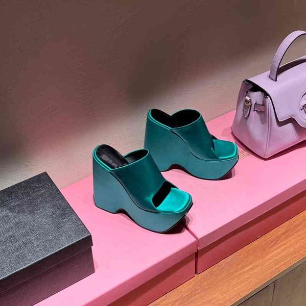 dress shoes gaoding european and american fashion super high heel thick sole slipper waterproof platform roman slope open toe word sandal, Black
dress shoes gaoding european and american fashion super high heel thick sole slipper waterproof platform roman slope open toe word sandal, Black