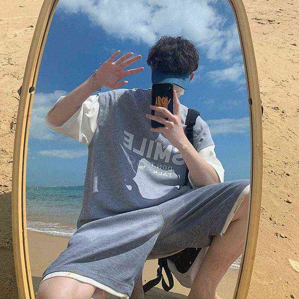 men's tracksuits casual handsome splicing short sleeve t-shirt student print bottoms shirt summer shorts two piece leisure suitmen, Gray
men's tracksuits casual handsome splicing short sleeve t-shirt student print bottoms shirt summer shorts two piece leisure suitmen, Gray