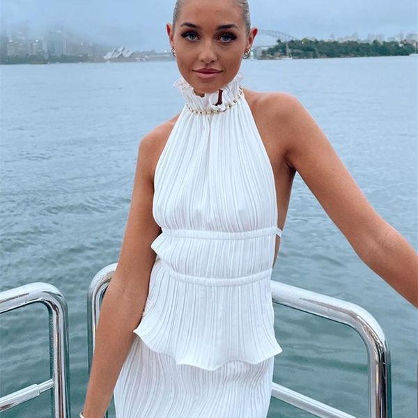 clacive backless tank women summer bodycon sleeveless ladies camisole fashion white pleated vest female clothing 220704
clacive backless tank women summer bodycon sleeveless ladies camisole fashion white pleated vest female clothing 220704