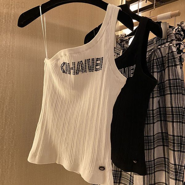 women's tanks & camis designer 2022 summer new suspender vest small fragrance high-end special pure cotton yarn knitting light and thin, White
women's tanks & camis designer 2022 summer new suspender vest small fragrance high-end special pure cotton yarn knitting light and thin, White