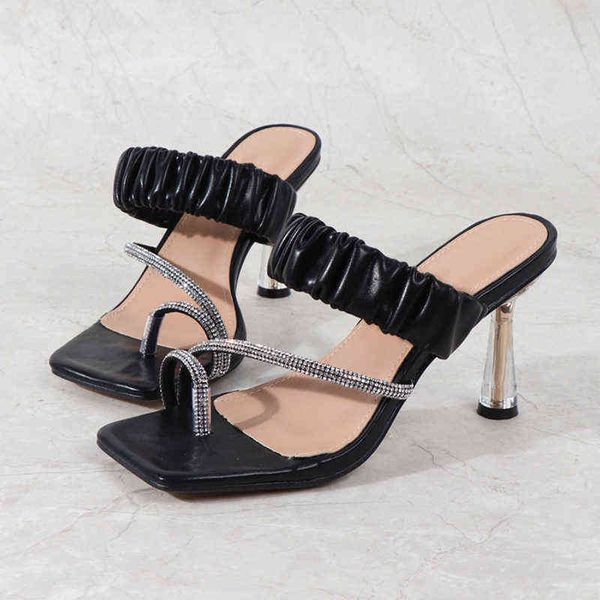 2021 new flip flops ladies shoes women slippers crystal high heels rhinestone strap summer party dress female 220610, Black
2021 new flip flops ladies shoes women slippers crystal high heels rhinestone strap summer party dress female 220610, Black