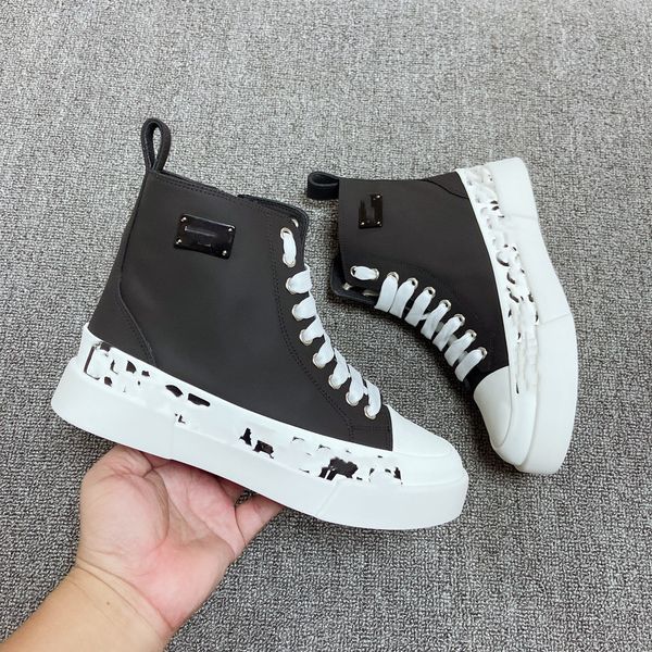 casual shoes women designer shoes travel leather lace-up sneaker fashion lady flat running trainers letters woman shoe platform men gym snea, Black
casual shoes women designer shoes travel leather lace-up sneaker fashion lady flat running trainers letters woman shoe platform men gym snea, Black