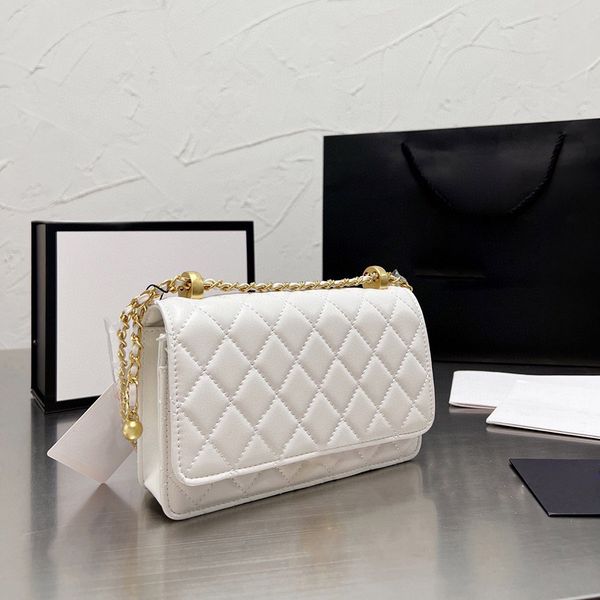 classic flap wallet card holder bag gold metal hardware matelasse chain crossbody shoulder coin charms outdoor handbags
classic flap wallet card holder bag gold metal hardware matelasse chain crossbody shoulder coin charms outdoor handbags