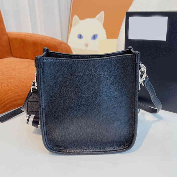 pradity pra das luxuries designers bag pra da womens totes designer crossbody handbags women the tote bags purses wallet woman handbag 3aq1
pradity pra das luxuries designers bag pra da womens totes designer crossbody handbags women the tote bags purses wallet woman handbag 3aq1