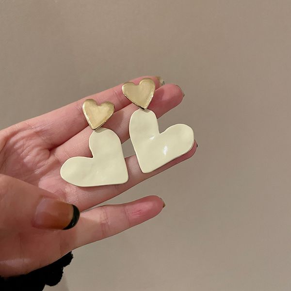 925 silver needle paint love girls heart artistic earrings korean ins style minority simple eardrop, Golden
925 silver needle paint love girls heart artistic earrings korean ins style minority simple eardrop, Golden