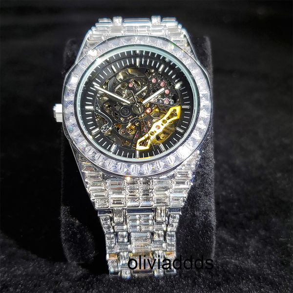 hip hop full diamond iced out mens watches brand luxury steel waterproof man watch men clock relogio masculino jj2s, Slivery;brown
hip hop full diamond iced out mens watches brand luxury steel waterproof man watch men clock relogio masculino jj2s, Slivery;brown