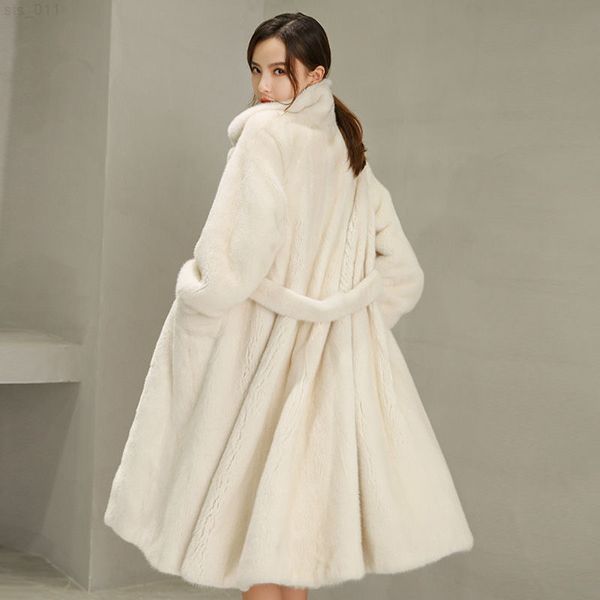 parka women loose warm outwear luxury faux fur coats long women parka fashion winter thick imitation mink jacket female belt t220716, Black
parka women loose warm outwear luxury faux fur coats long women parka fashion winter thick imitation mink jacket female belt t220716, Black