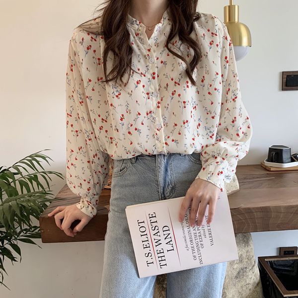 stand collar loose cute sweet floral long sleeve button line simple summer fashion women shirts 210426, White
stand collar loose cute sweet floral long sleeve button line simple summer fashion women shirts 210426, White