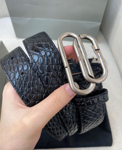 mens womens belts metal bronze letter buckle fashion designers belts for women men classic retro belt width 3.0cm, Black;brown
mens womens belts metal bronze letter buckle fashion designers belts for women men classic retro belt width 3.0cm, Black;brown