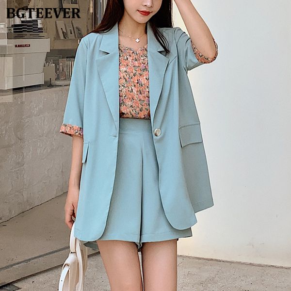 3 pieces female shorts set short sleeve blazer & loose shorts & shirts summer short pant suits for women tracksuit, White
3 pieces female shorts set short sleeve blazer & loose shorts & shirts summer short pant suits for women tracksuit, White