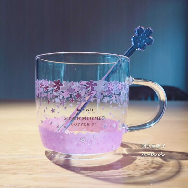 starbucks sakura cup 355ml romantic sakura color changing glass coffee mixing stick transparent mark water cup
starbucks sakura cup 355ml romantic sakura color changing glass coffee mixing stick transparent mark water cup