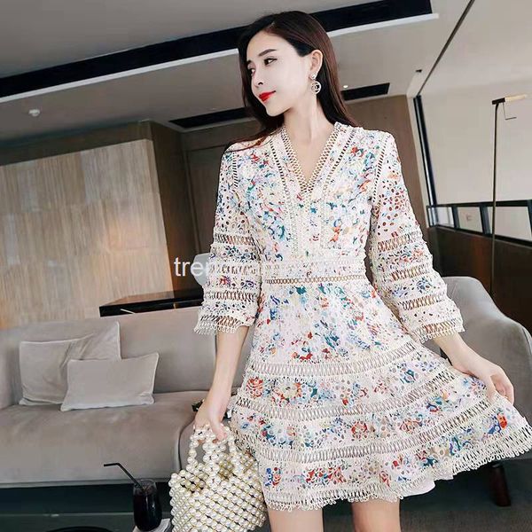 casual dresses dress in spring and summer, slim , large flare sleeve, deep v-neck embroidered hollow fairy skirt, Black;gray
casual dresses dress in spring and summer, slim , large flare sleeve, deep v-neck embroidered hollow fairy skirt, Black;gray