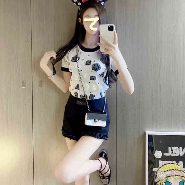 women's t-shirt nanyou huoxiang grandma 22 summer knitted t-shirt contrast color three-dimensional embroidery nail bead letters black a, White
women's t-shirt nanyou huoxiang grandma 22 summer knitted t-shirt contrast color three-dimensional embroidery nail bead letters black a, White