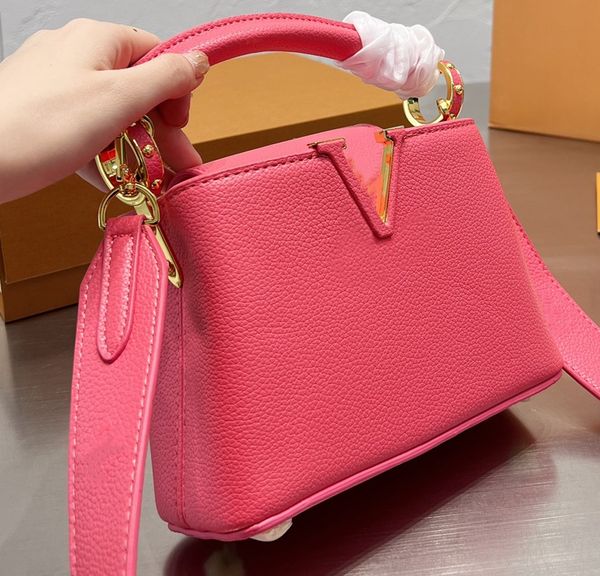 ladies handbag pebble shoulder messenger bag solid color classic fashion l style l litchi pattern
ladies handbag pebble shoulder messenger bag solid color classic fashion l style l litchi pattern