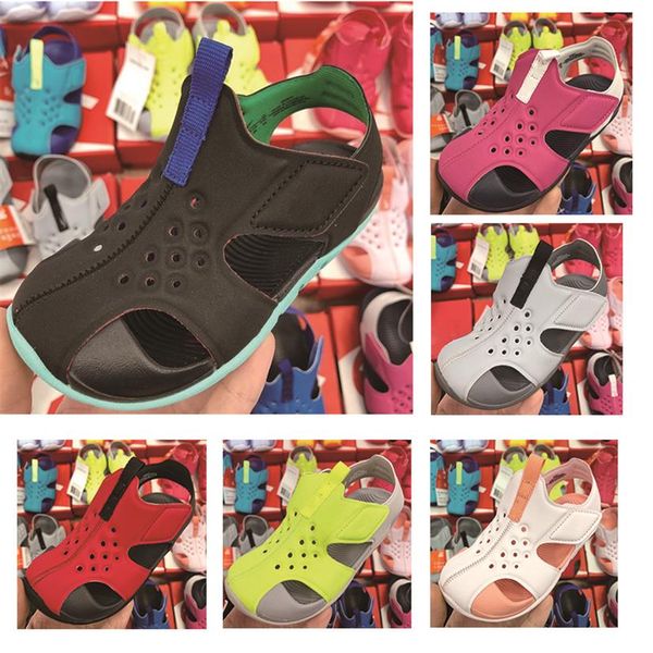 2021 summer children's baotou hole sandals with soft soles for boys and girls non-slip beach kids2748, Black;red
2021 summer children's baotou hole sandals with soft soles for boys and girls non-slip beach kids2748, Black;red