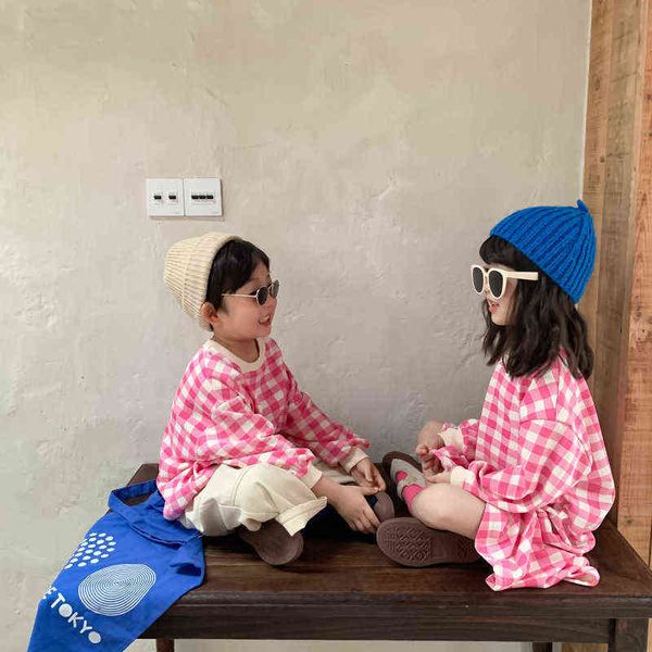8493 children clothes brother and sister clothes autumn korean 2021 leisure plaid big lattice girls dress or boys t shirt aa220326, Red;yellow
8493 children clothes brother and sister clothes autumn korean 2021 leisure plaid big lattice girls dress or boys t shirt aa220326, Red;yellow