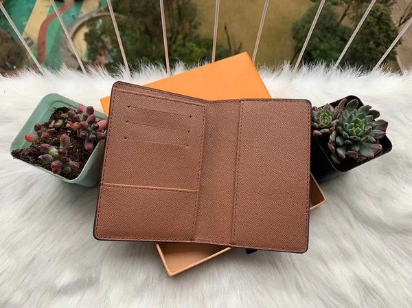 luxury designer brand women wallets leather passport cover brand credt card holder men business passport holder wallet, Brown;gray
luxury designer brand women wallets leather passport cover brand credt card holder men business passport holder wallet, Brown;gray