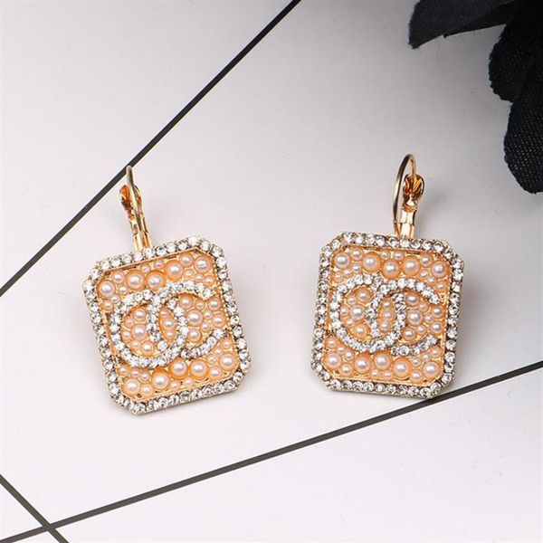 classics 18k gold plated designer ear stud earrings brand designers geometry letters women crystal rhinestone pearl earring weddin280c, Golden;silver
classics 18k gold plated designer ear stud earrings brand designers geometry letters women crystal rhinestone pearl earring weddin280c, Golden;silver