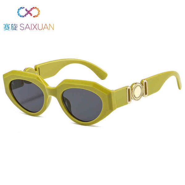metal designer medusa inlaid square fashion sunglasses fashion street pgraphy personalized charm 21004, White;black
metal designer medusa inlaid square fashion sunglasses fashion street pgraphy personalized charm 21004, White;black
