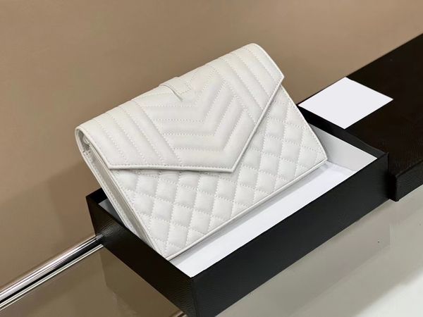 2022 luxurys designers bags handbag classic fashion brand women crossbody bag real sheepskin leather handbags gold chain rhombic pattern
2022 luxurys designers bags handbag classic fashion brand women crossbody bag real sheepskin leather handbags gold chain rhombic pattern