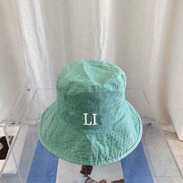designers hats luxurys bucket hats ladies sun caps summer seaside travel hat casual temperament elegant hundred take round solid color, Blue;gray
designers hats luxurys bucket hats ladies sun caps summer seaside travel hat casual temperament elegant hundred take round solid color, Blue;gray