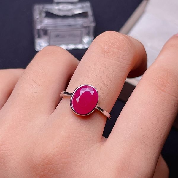 natural ruby ring 2ct 925 silver exquisite style selling quality classic style lady's gem ring, Slivery;golden
natural ruby ring 2ct 925 silver exquisite style selling quality classic style lady's gem ring, Slivery;golden