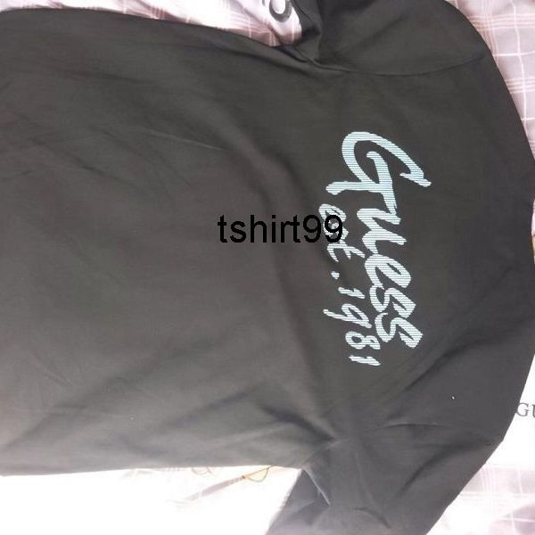 guess round neck short sleeve loose print cool summer couple t-shirt, White;black
guess round neck short sleeve loose print cool summer couple t-shirt, White;black