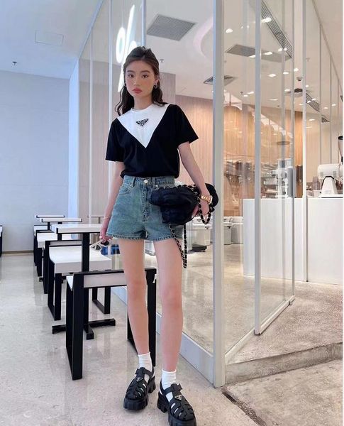 tees 2022 fashion t-shirts womens lady t shirts female boys girls pullover oversize inverted triangle shirts black and white color matching
tees 2022 fashion t-shirts womens lady t shirts female boys girls pullover oversize inverted triangle shirts black and white color matching