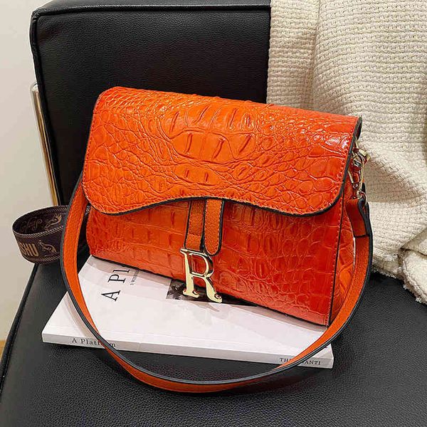 2022 factory wholesale new bag advanced texture simple new fashion women's wide shoulder strap single shoulder messenger small square b
2022 factory wholesale new bag advanced texture simple new fashion women's wide shoulder strap single shoulder messenger small square b