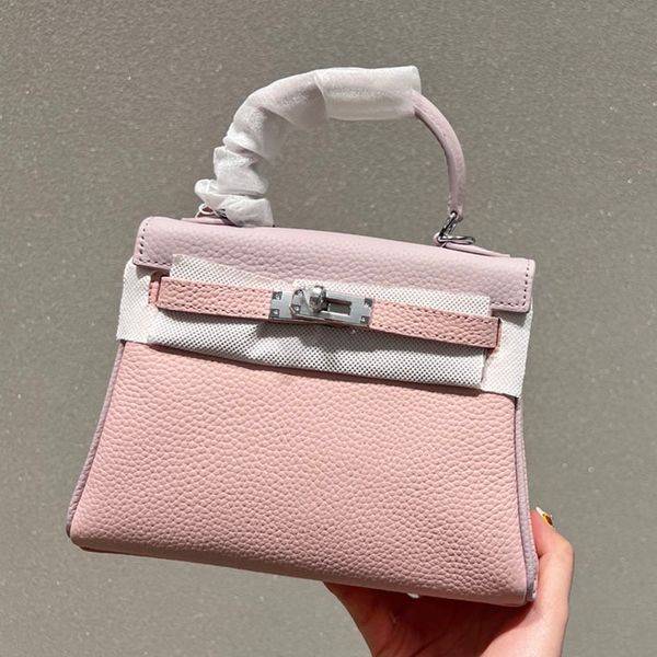 20/25cmtotes bags fantasy purple pink colorblock premium leather classic flap hardware button shoulder strap messenger bag luxury designer
20/25cmtotes bags fantasy purple pink colorblock premium leather classic flap hardware button shoulder strap messenger bag luxury designer