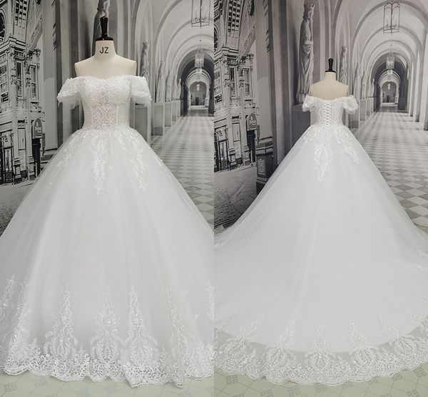 2022 romantic pearls lace wedding dress off the shoulder for bride floral applique corset back court train plus size bridal dresses women gu, White
2022 romantic pearls lace wedding dress off the shoulder for bride floral applique corset back court train plus size bridal dresses women gu, White