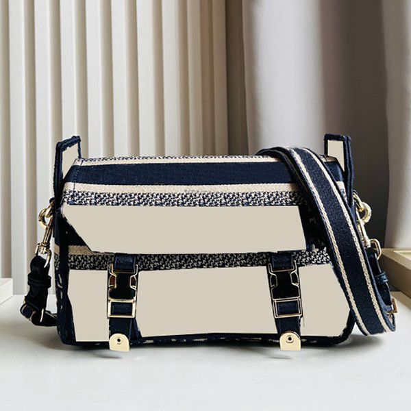 men obliques camp flap bag white blue smooth calfskin crossbody bag gold buckles messenger handbag women cosmetic bags
men obliques camp flap bag white blue smooth calfskin crossbody bag gold buckles messenger handbag women cosmetic bags