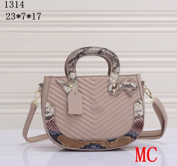 2022 lady shopping bags fashion handbags women totes shoulder cross body half moon luxury genuine leather classic retro purse wallets handle
2022 lady shopping bags fashion handbags women totes shoulder cross body half moon luxury genuine leather classic retro purse wallets handle