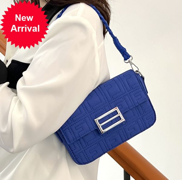 sale latest ladies bags this year's popular small women's new fashion embroidered thread shoulder
sale latest ladies bags this year's popular small women's new fashion embroidered thread shoulder