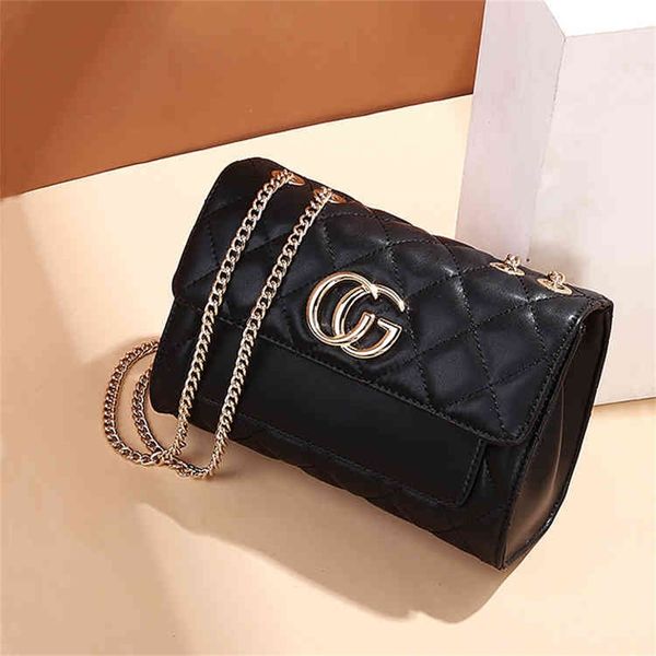 leather women's lingge chain single messenger small square fashion purses outlet online
leather women's lingge chain single messenger small square fashion purses outlet online