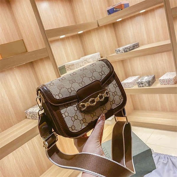 handbag small bag trend summer roman wide shoulder belt single shoulder bag ares handbags on clearance sale
handbag small bag trend summer roman wide shoulder belt single shoulder bag ares handbags on clearance sale