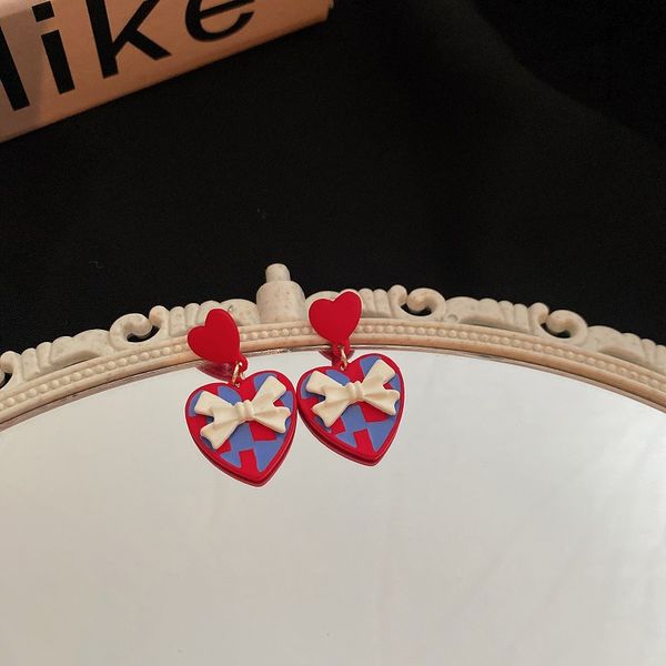 925 silver needle red flower love heart earrings korean niche design stud earrings sweet new young luxury eardrop, Golden
925 silver needle red flower love heart earrings korean niche design stud earrings sweet new young luxury eardrop, Golden