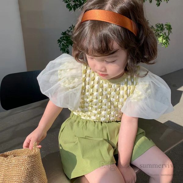 summer girls princess clothes sets kids polka dots splicing lace gauze puff sleeve blouse with shorts 2pcs children outfits q7139, White
summer girls princess clothes sets kids polka dots splicing lace gauze puff sleeve blouse with shorts 2pcs children outfits q7139, White