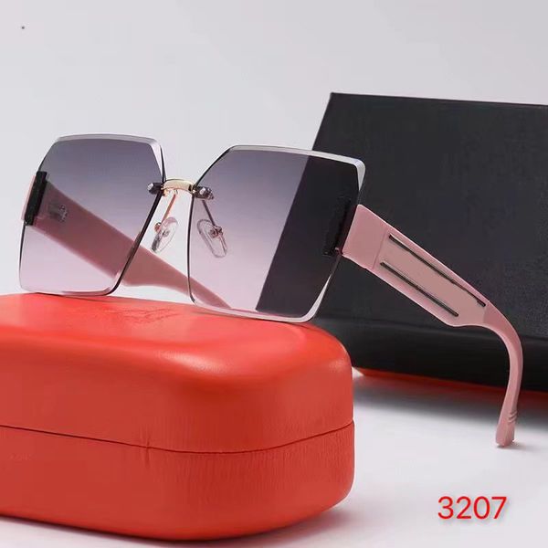 latest fashion sunglasses polarized glasses head rimless classic rectangle square with box, White;black
latest fashion sunglasses polarized glasses head rimless classic rectangle square with box, White;black