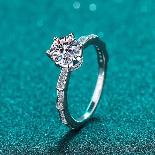 cluster rings trendy real 0.5-2ct d color vvs moissanite ring women jewelry 100% 925 sterling silver snake bone wedding anniversary gift, Golden;silver
cluster rings trendy real 0.5-2ct d color vvs moissanite ring women jewelry 100% 925 sterling silver snake bone wedding anniversary gift, Golden;silver