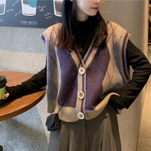 retro vneck knitted vest womens loosefit outer wear net red artistic sleeveless sweater vest waistcoat womens vest y201128, Black;white
retro vneck knitted vest womens loosefit outer wear net red artistic sleeveless sweater vest waistcoat womens vest y201128, Black;white