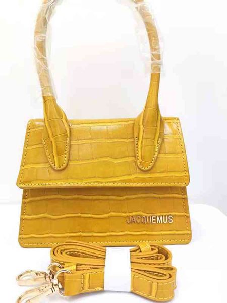 jacuqmus jacquems women luxurys designer handbags net red mini crocodile mini bag portable niche messenger one shoulder hand
jacuqmus jacquems women luxurys designer handbags net red mini crocodile mini bag portable niche messenger one shoulder hand