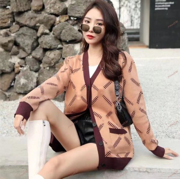 fall 2021 fashion winter designer high-end women's knits wear cashmere cotton soft and comfortable 3 color mix match coat a woman', White
fall 2021 fashion winter designer high-end women's knits wear cashmere cotton soft and comfortable 3 color mix match coat a woman', White