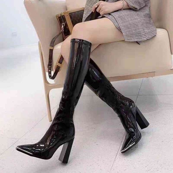 boots kendou's same high heels women's autumn and winter middle tube knight boots patent leather, Black
boots kendou's same high heels women's autumn and winter middle tube knight boots patent leather, Black
