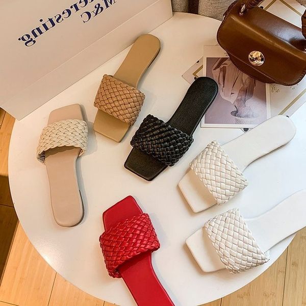 large size slippers women's 2022 xia yizi braided belt wear light sandals korean version lazy versatile beach shoes, Black
large size slippers women's 2022 xia yizi braided belt wear light sandals korean version lazy versatile beach shoes, Black