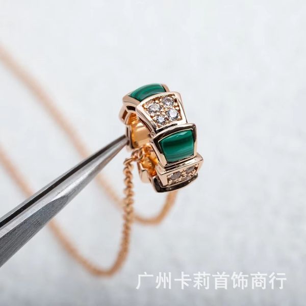 baojia green white fritillaria red chalcedony collarbone chain female v gold fashion light luxury ins style necklace valentine's day gi, Silver
baojia green white fritillaria red chalcedony collarbone chain female v gold fashion light luxury ins style necklace valentine's day gi, Silver